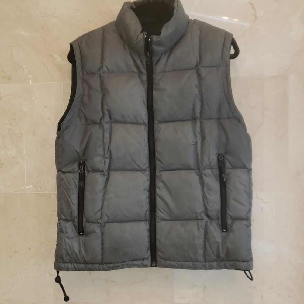 Men S Gap Reversible Down Puffer Vest Jacket Sz Small Gem